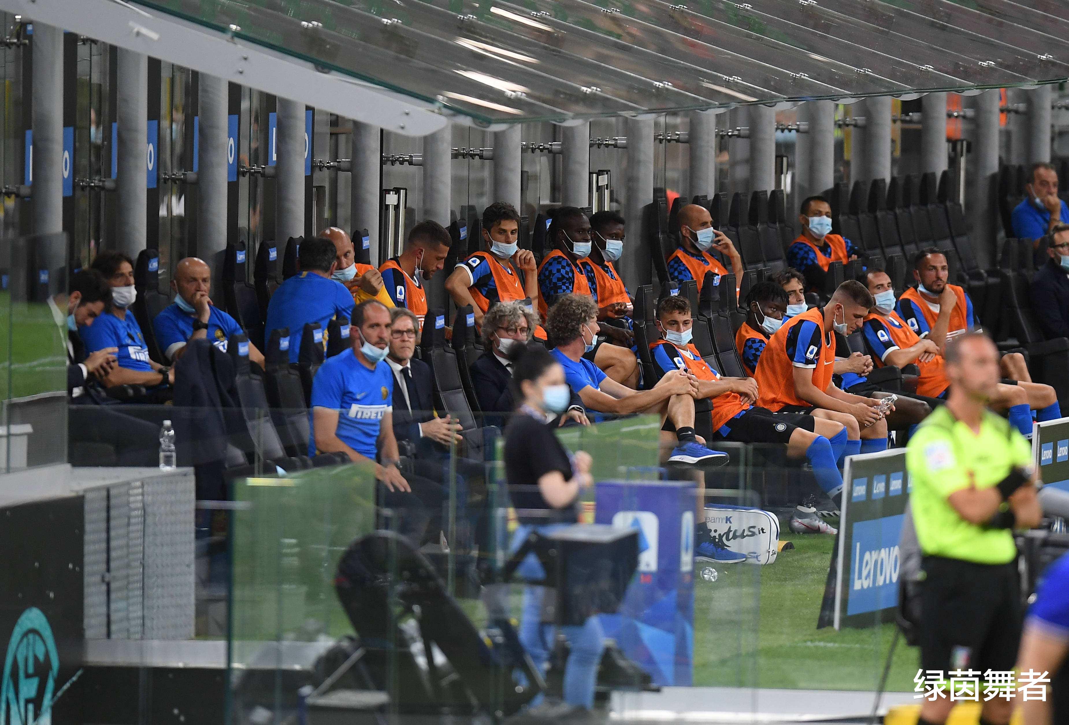 意甲|下午17點(diǎn)！意甲聯(lián)盟做最新表態(tài)，公開(kāi)叫板防疫部門(mén)，球迷吐槽聲一片！