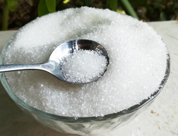 饮食|夫妻双双确诊脑梗，医生：炒菜爱放1物，血管迟早挨堵，尽快远离！