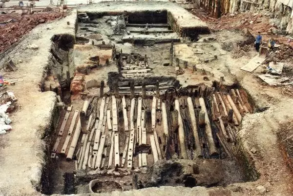 博物馆|国之重宝：无法直立的玉杯