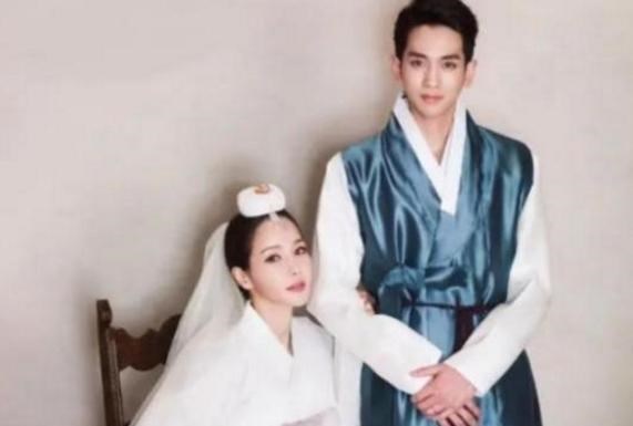 姐弟恋|相差17岁的“姐弟恋”修成正果，婚后迟迟没生养，丈夫直言压力大