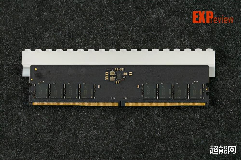 顾国平|影驰GAMER RGB DDR5-4800内存评测：可DIY的趣味积木风