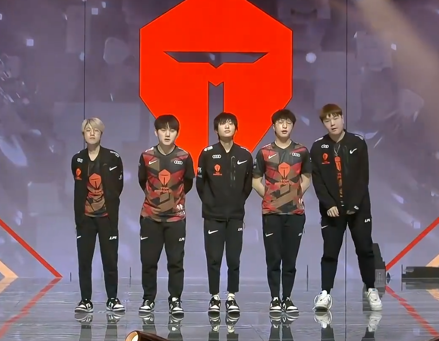 RNG|“RNG还没主播队强！”TES3: 0取胜锁定4强席位，LPL众解说调侃