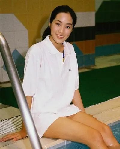 徐子淇|她被誉为“生育机器”，李家诚花10亿把她娶回家，8年生了4个孩子