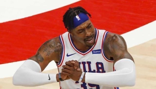 德怀特·霍华德|2年430万？联盟顶级轮换内线或重返洛杉矶，詹皇：最后联手的机会