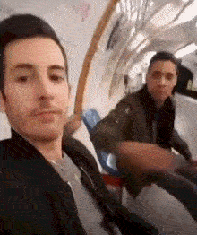 萌萌萌说|如果世界上男性消失24小时，世界会发生什么？哈哈.海平面上涨！