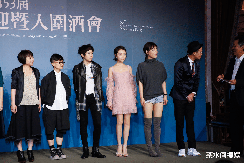 沈梦辰|明星闺蜜合照暗藏多少“心机”？躲角度、晒P图、互相揭短不留情