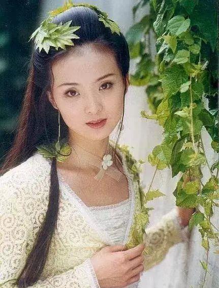 王艳|《当家主母》王艳上线，出场仅3分钟，琼女郎翻红还得找于正