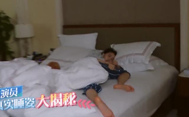 关晓彤|关晓彤梦中把贾玲当“鹿晗”，脱口而出2字，导演看傻都忘了救场