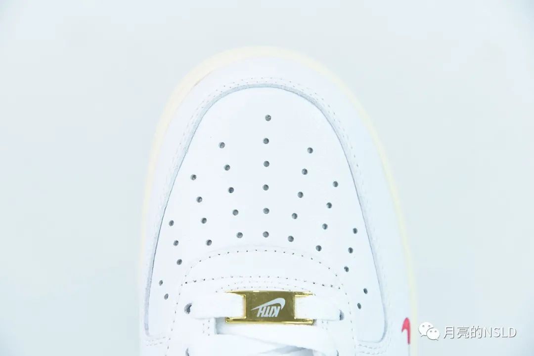 难舍离断|近三年最贵的鞋款不是你所想!闪电倒钩aj1今年只排第三??实拍细节揭秘最贵十双榜单