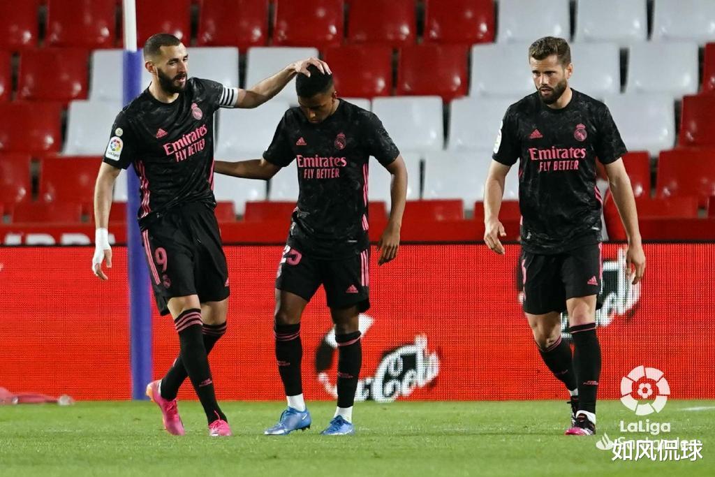 皇家马德里|从?4-1到1-0！皇马踢疯了，冲11年神迹+齐达内第3冠，马竞遭阻击