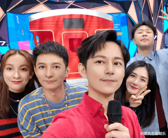 你好星期六|粉丝会官宣《你好星期六》，何炅带4位常驻，《快本》或成为历史