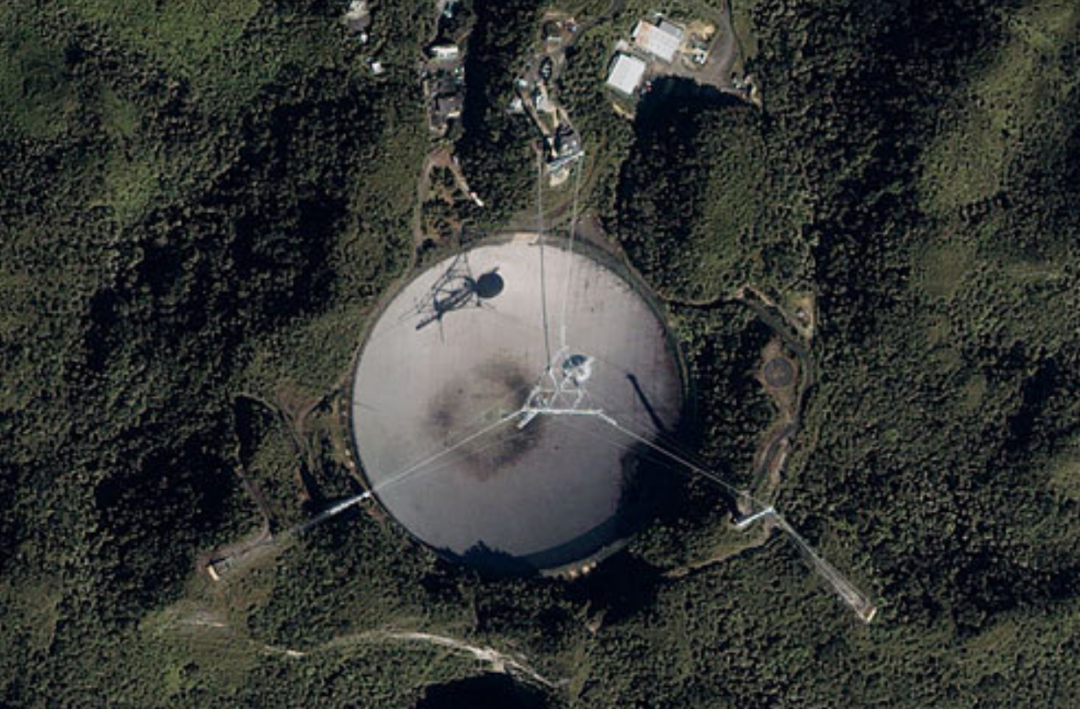 曾锁定30亿光年外信号,国外专家羡慕,“中国天眼”还有何功能?