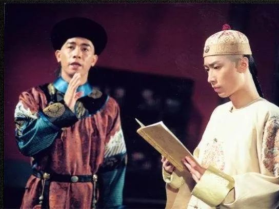 黄家驹|他终于退出娱乐圈，全网3亿人：恭喜！