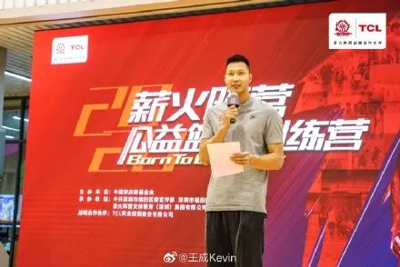 易建联|好消息！中国男篮1哥终于能打球！颤抖吧CBA！他比所有外援都大牌