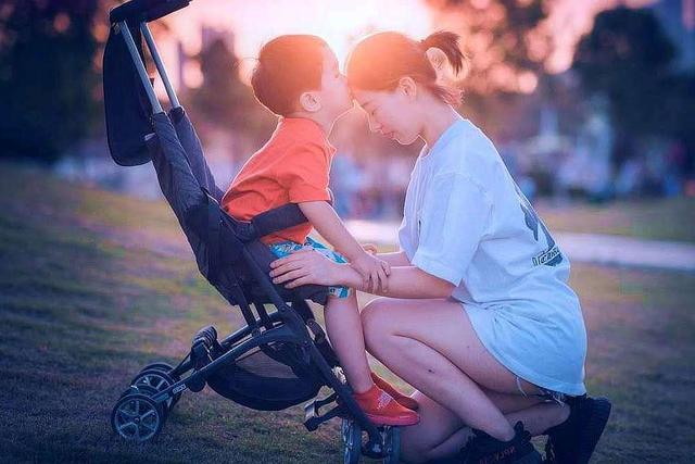 全能辣妈plus|95后母婴店员：店里的“3样产品”，我从不给宝宝买，你用过吗?