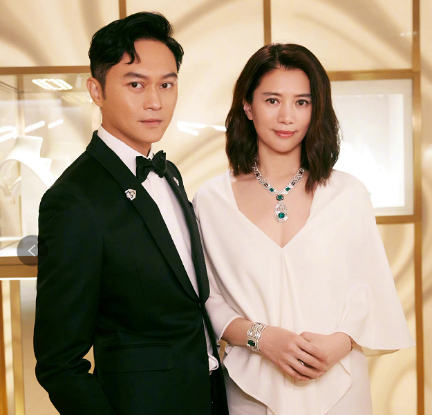 张智霖|50岁的张智霖下田采棉花！身上挎塑料袋接地气，调侃老婆嗓门大