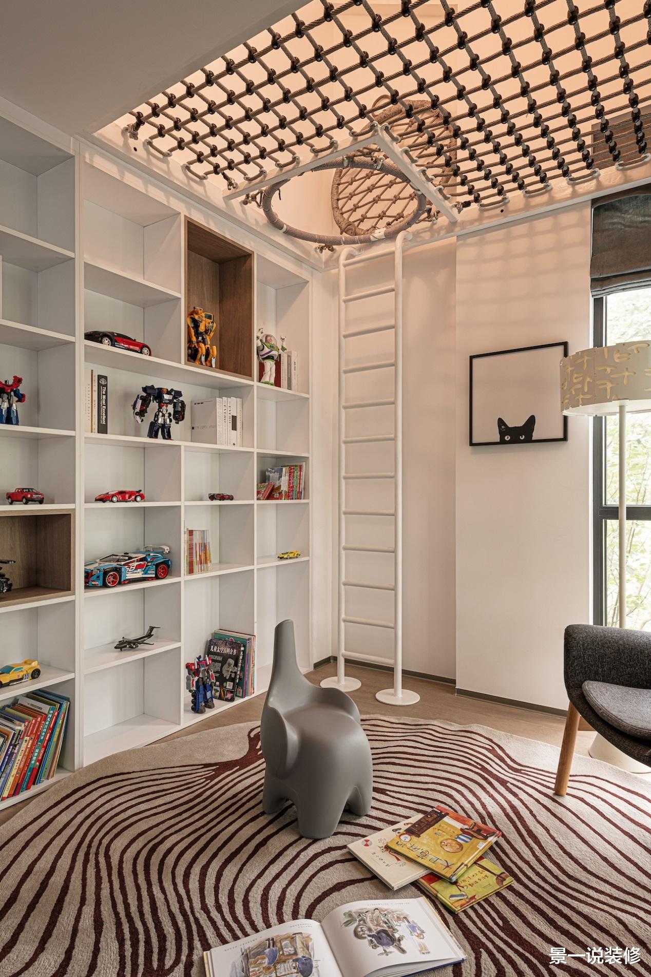 220㎡大宅翻新，老沙发、旧地毯，半拆半改，一样惊艳