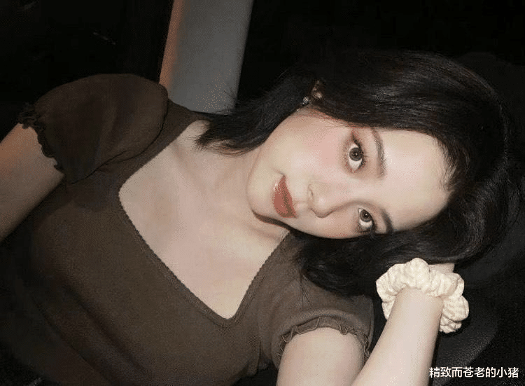 刘亦菲|【吴亦凡连环爆】欧阳娜娜 21 岁「献出第一次」 网问：吴亦凡撩过你吗？