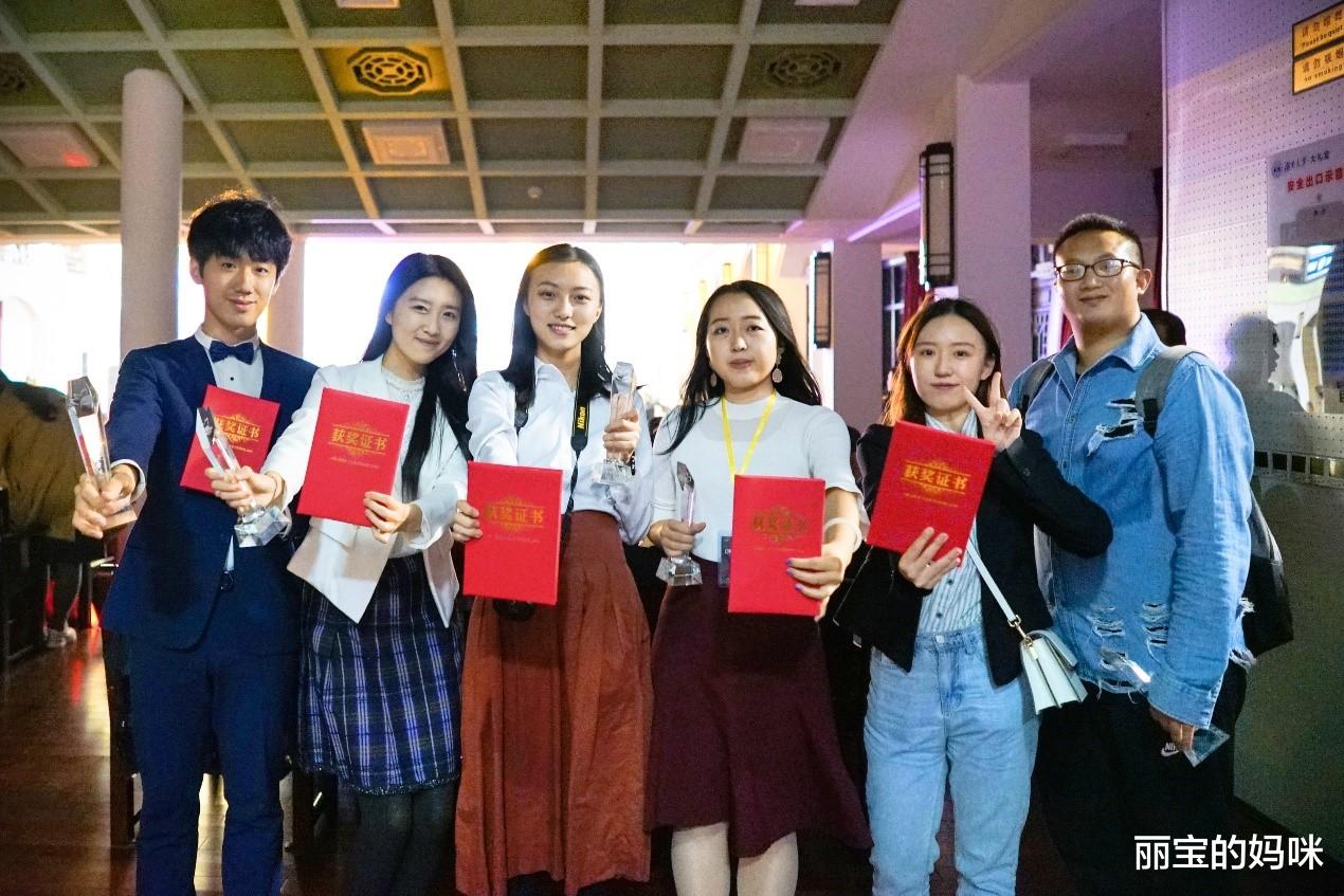 丽宝的妈咪|考研生的心仪院校，部分专业录报比31: 1，考不到400+报名也没用