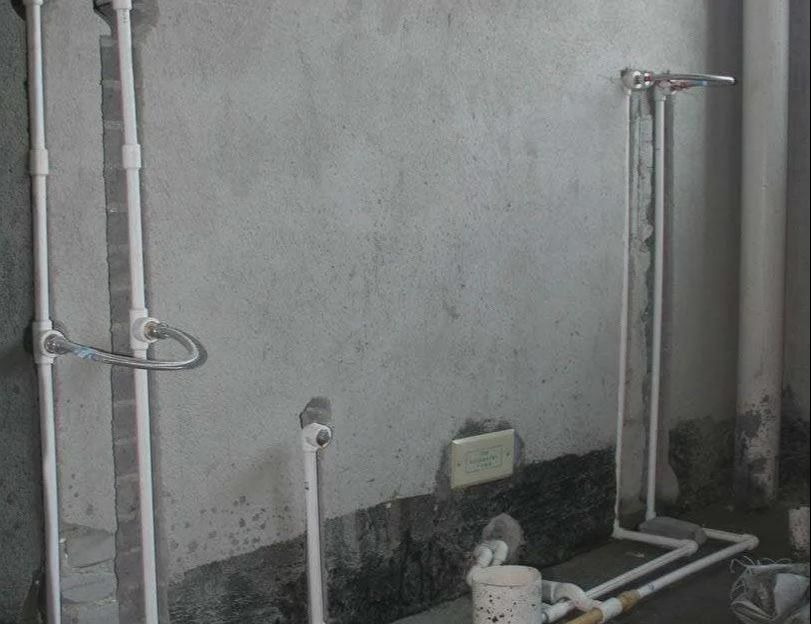 |新房装修别这样装冷热水管了，入住后返工不仅费钱还费时间，烦死