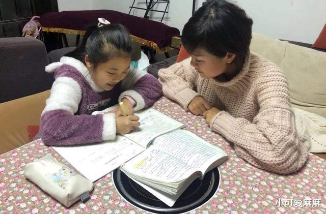 小可爱麻麻|“我前面4人后面6人，一共几人？”孩子答11，老师却说错误