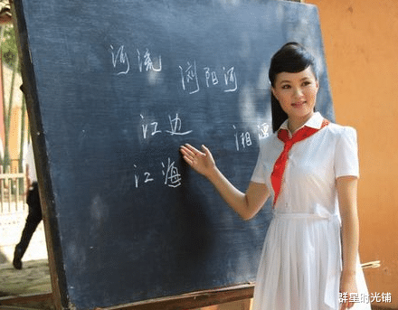 春晚|军旅歌唱家雷佳:连登春晚舞台12次,身家上亿,丈夫身份不一般