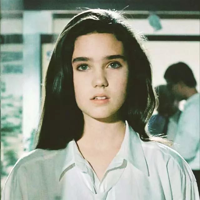 詹妮弗·康纳利|《阿丽塔·战斗天使》里的她，竟然是36年前男观众的银幕初恋啊