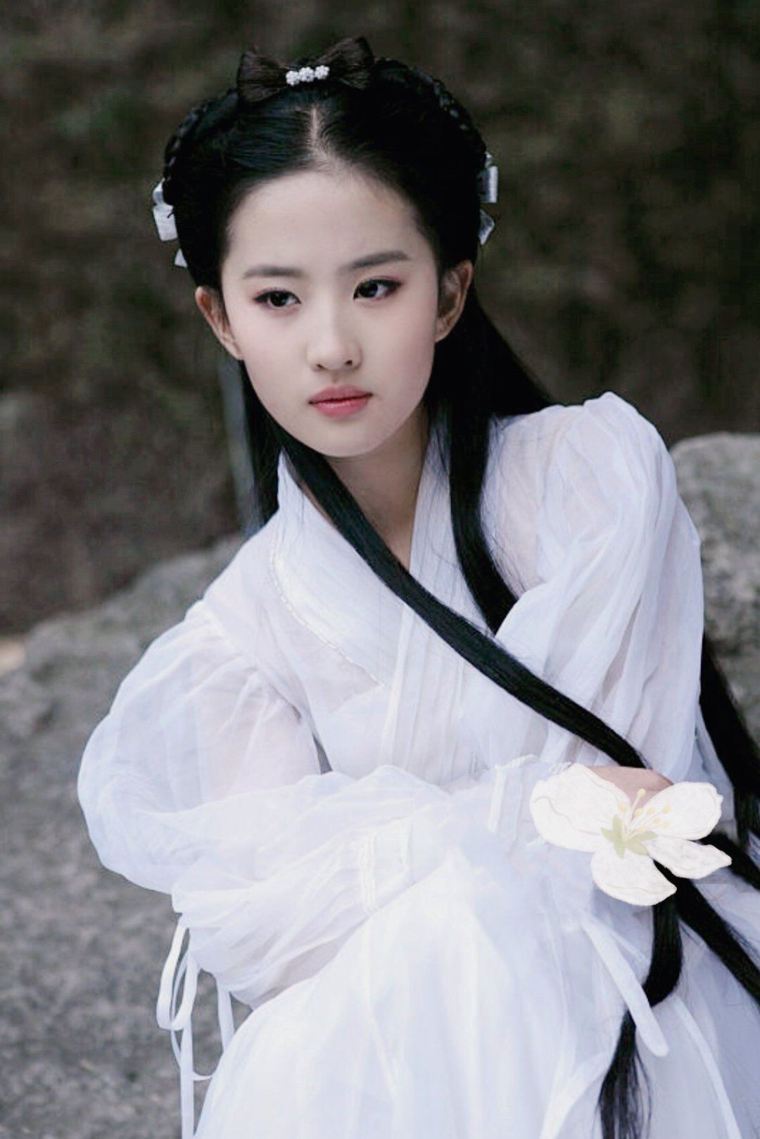 神雕侠侣|新《神雕侠侣》杀青两年，看到小龙女人选，网友：配不上公孙止