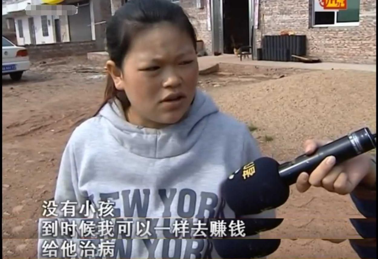 她,怀孕6个月背着丈夫求医,8个月瞒着家人去打胎,如今怎么样了