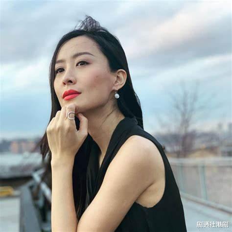 薛世恒|恭喜!陈法拉前夫薛世恒今日在半岛酒店正式完婚,新娘是圈外人