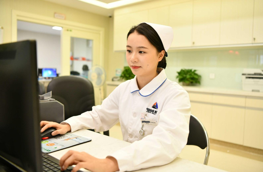 |男生不喜欢的女友职业排行，心理咨询师仅排第2，榜首当之无愧