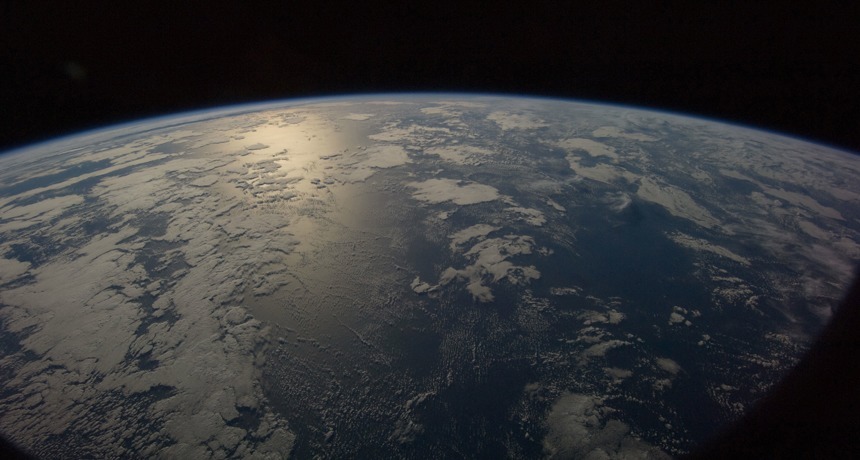 二氧化碳 如何“黑”进地球，阻止气候变化？