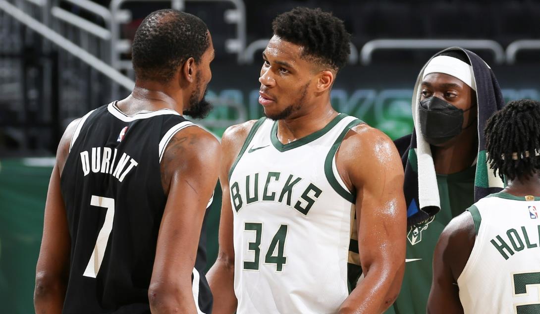 可馨育娃|美媒晒老詹高光表现：34投57分，40+9+8+48%，把詹姆斯整不开心了