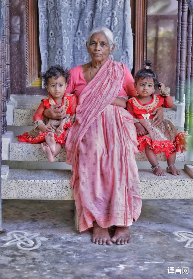 印度73歲老婦生下雙胞胎，被評價不負責，一年後84歲丈夫去世-圖3