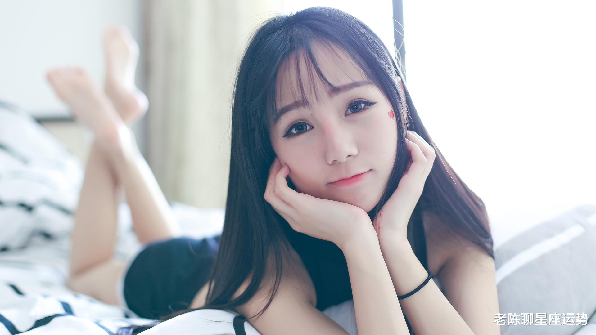 老陈聊星座运势 从下个月开始，迎来好运，会五福临门，吉祥如意的三大星座