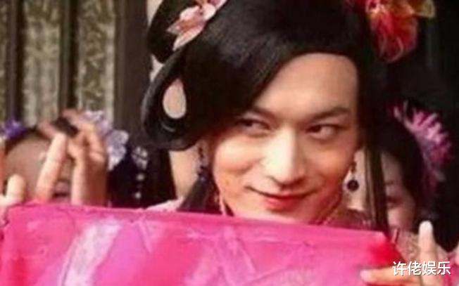 明星|明星们最想删除的照片，看完各种“尴尬”瞬间，最后一位更是绝望