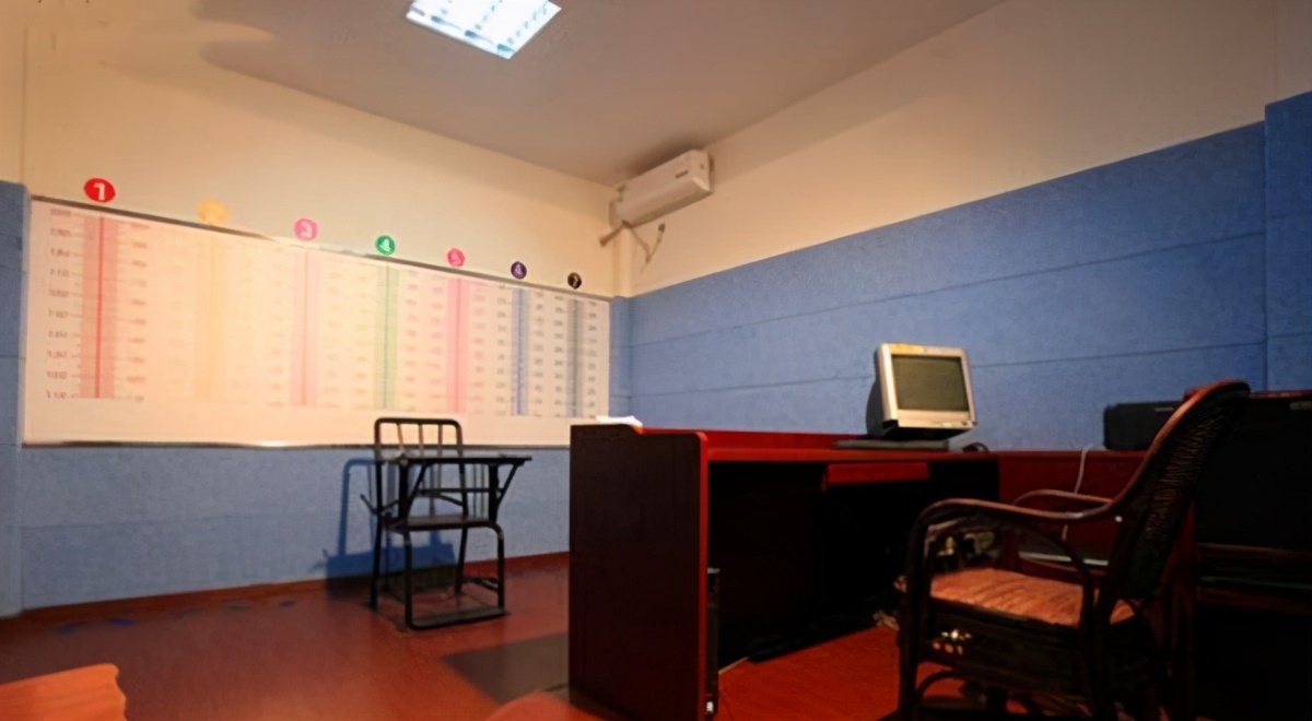 导师老爹 “蒸饺毒夫案”始末：女子不满婚姻毒杀丈夫，逃亡二十一年终落网