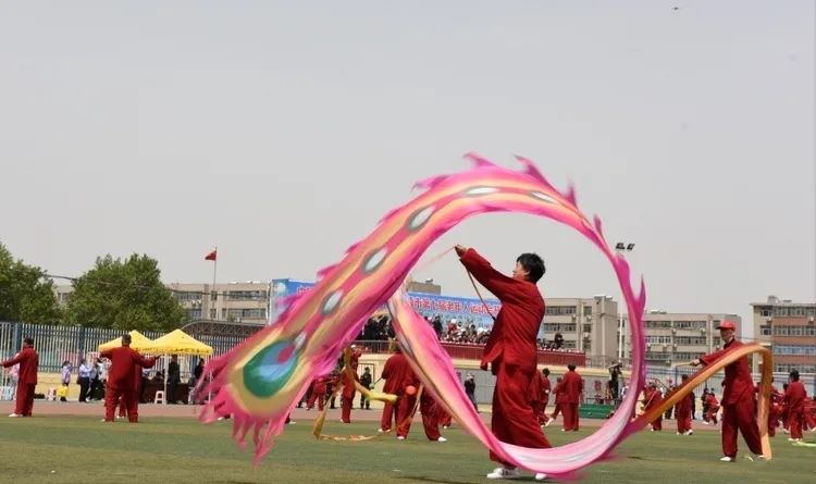 周村阳光调频942 “我还是曾经那个少年”！3000人在周村区体育场集结！