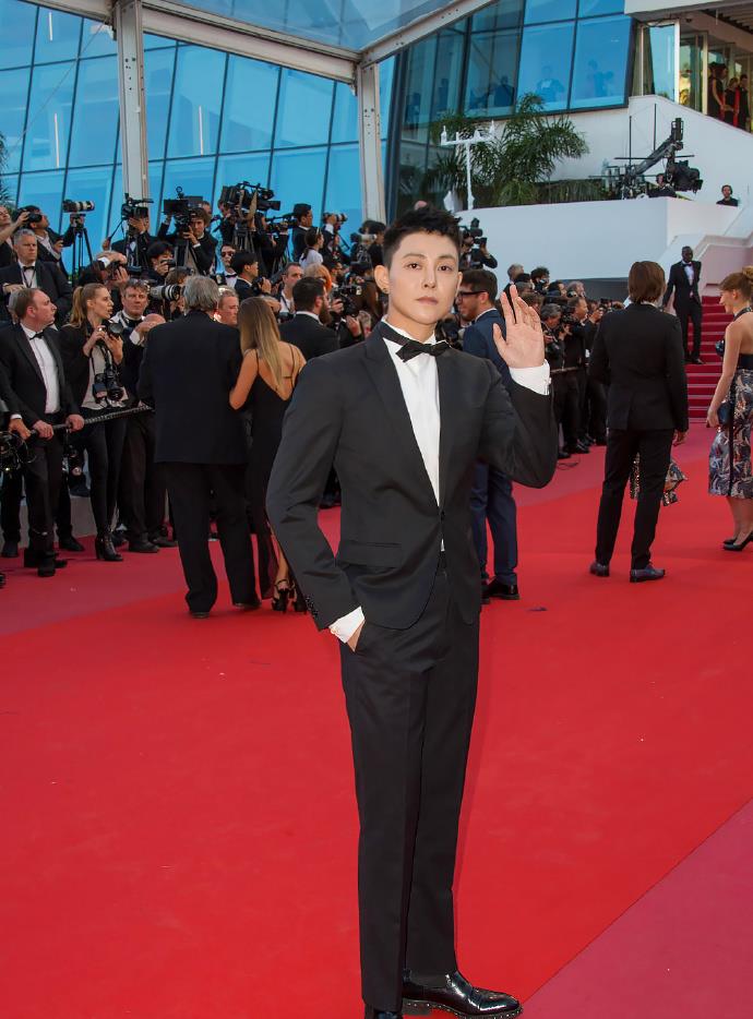 奶球妈咪聊|网红皇甫圣华转当演员，扮男性造型惊艳，与郭碧婷李溪芮关系亲密