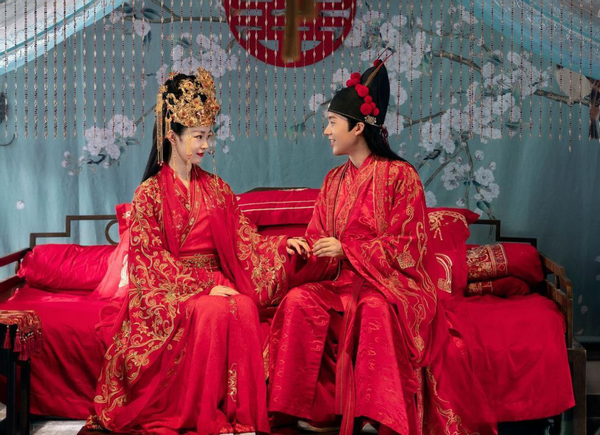 赘婿|《赘婿》终开播，女主颜值演技都“翻车”，反被不知名的女配艳压