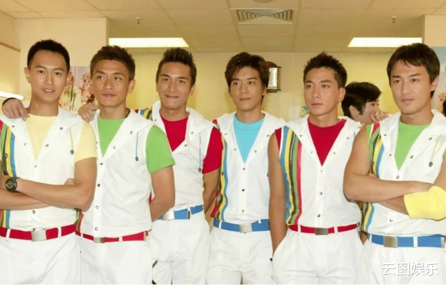 黎诺懿|5亿驸马黎诺懿再当爸，携妻儿拍全家福，妻子临盆在即四肢仍纤细