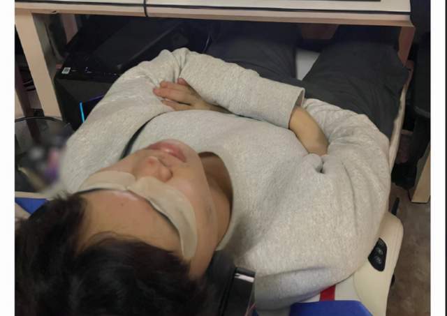 RNG|果子哥安妮真有说法?一个大招晕住四个!效果却很拉胯?