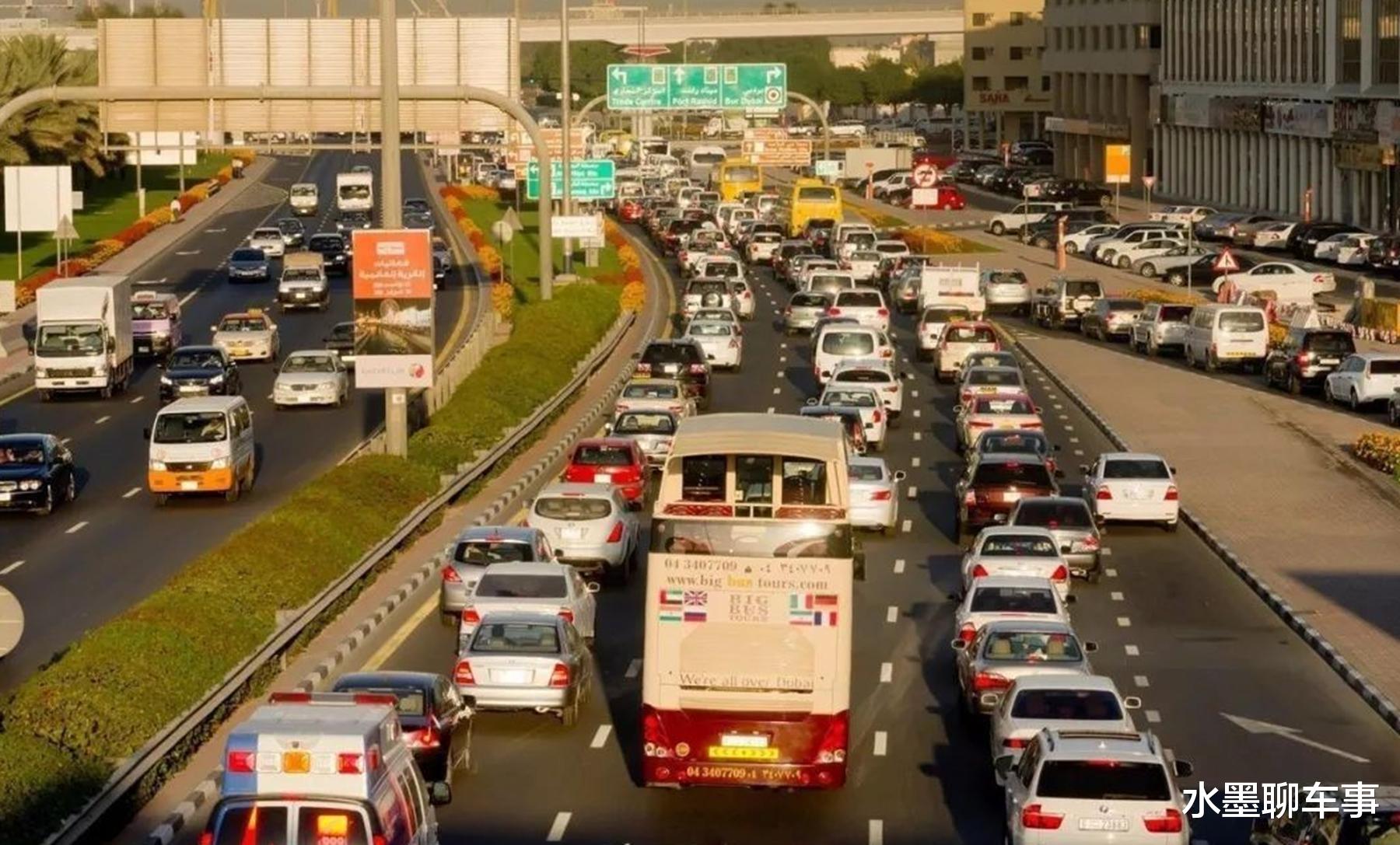 驾驶|交警提醒：这3种情况下，一律算是无证驾驶，即使有驾驶证也没用