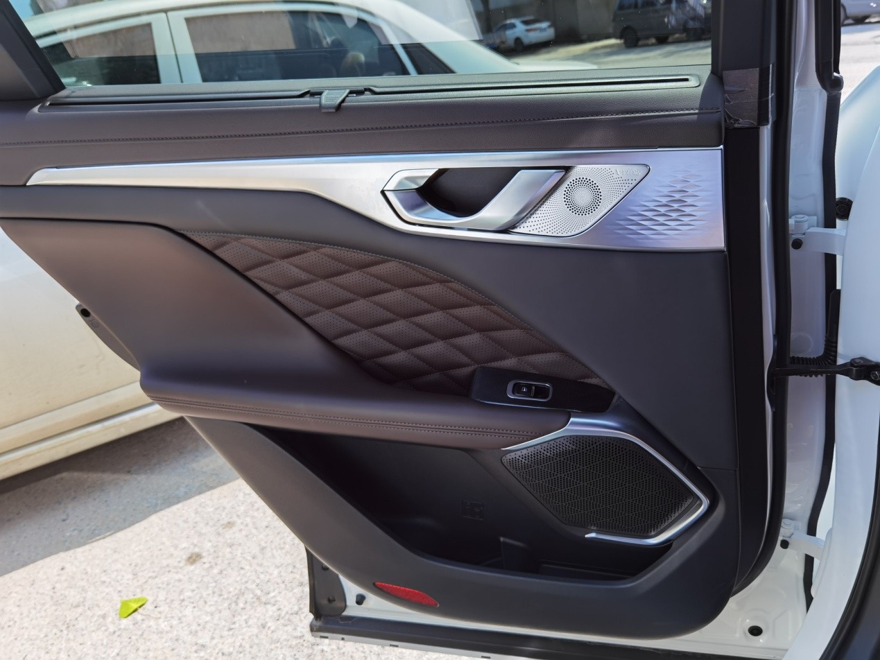 时尚生活观察|摩卡——简单、实用、智能,真实的体验感