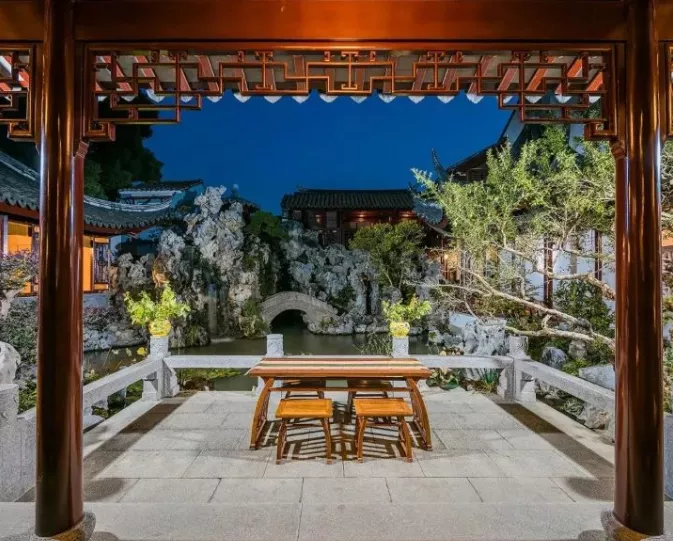 苏素明式红木家具 拥有一座庭院，沏茶读书，卧听风雨 ！