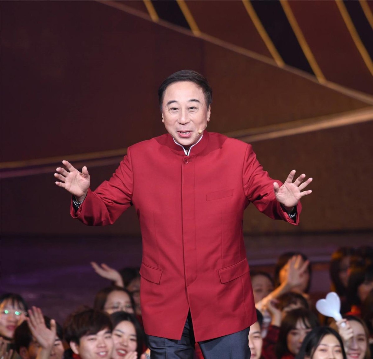 陈佩斯|2022年央视春晚或将去流量化，不再谁红就请谁，陈佩斯赵本山呼声大