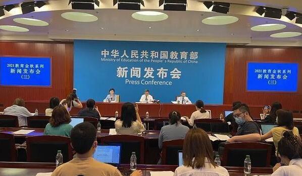 勇往直前的潇潇|一二年级取消考试,家长们“一脸懵逼”,老师也要整改教学方式