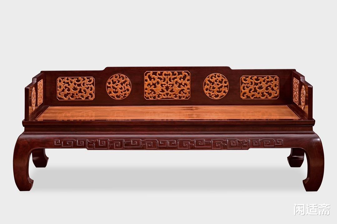 紫檀|明式家具珍品,紫檀镶黄花梨,夔龙纹马蹄腿罗汉床