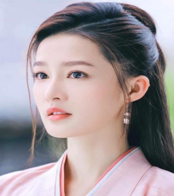 袁咏仪|任嘉伦《请君》出组讯，女主换成了李沁，男二曾上过3次央视春晚