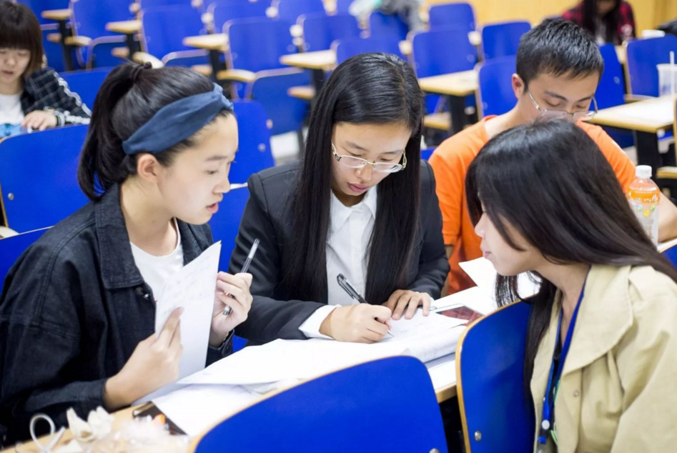 国家能源集团|国家能源集团公开招聘,门槛低且福利待遇好,应往届生均可报考